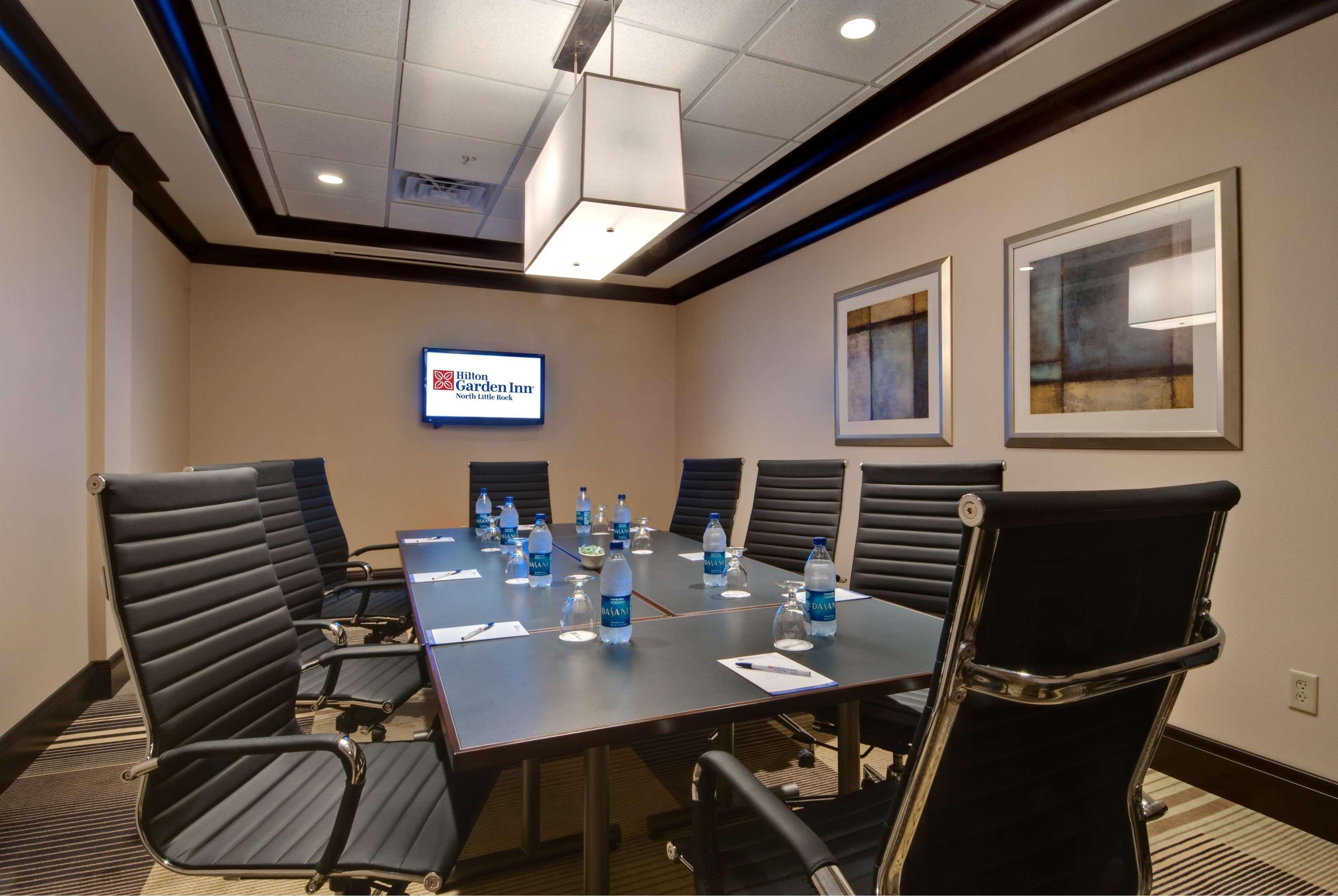 Hilton Garden Inn Норт-Литл-Рок Экстерьер фото